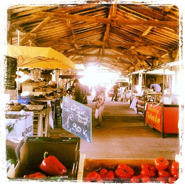 Mercado de Donibane Garazi